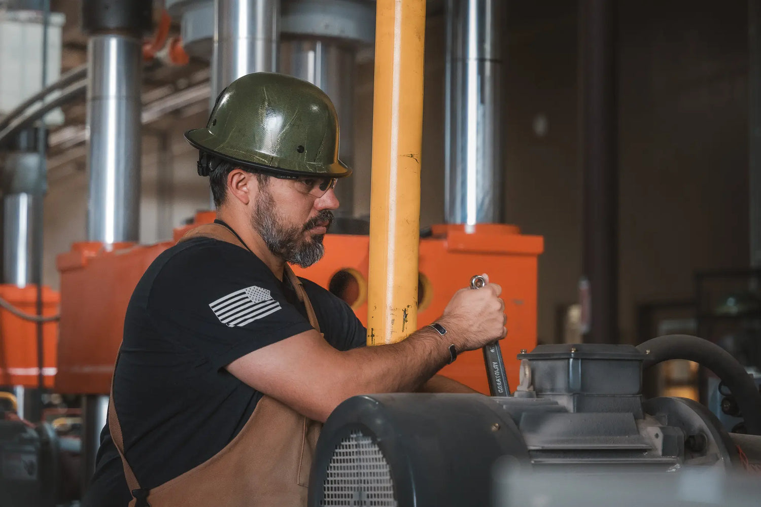 Kevy Slick Kevlar Lifestyle with wrench