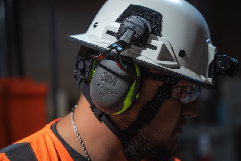 M-LOK 3M™ PELTOR™ X4 Earmuffs X4P51E