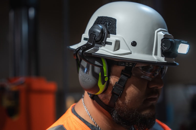 M-LOK 3M™ PELTOR™ X4 Earmuffs X4P51E