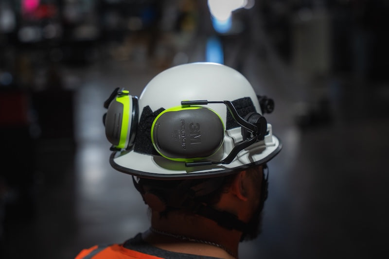 M-LOK 3M™ PELTOR™ X4 Earmuffs X4P51E