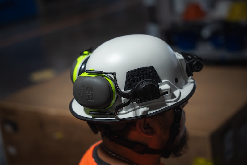 M-LOK 3M™ PELTOR™ X4 Earmuffs X4P51E