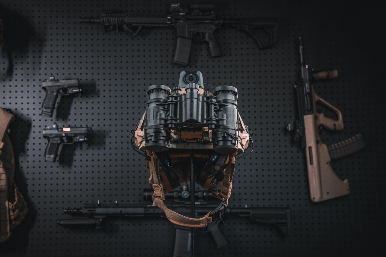 Green Phosphor vs White Phosphor: Bringing Light To The Night Vision Debate