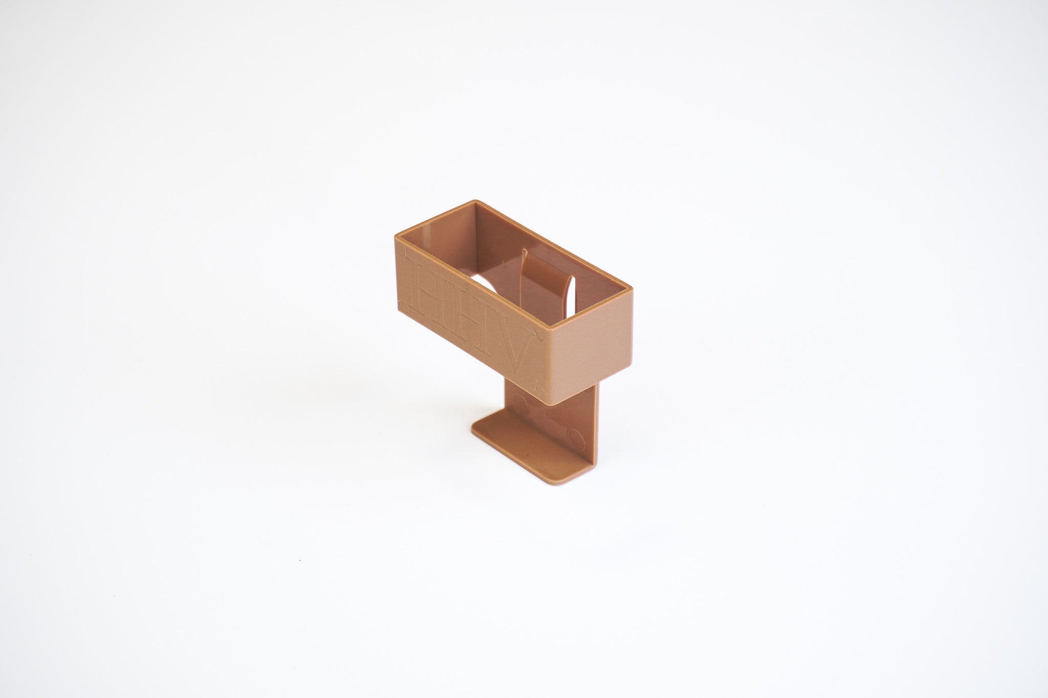 helmet cigarette holder tan