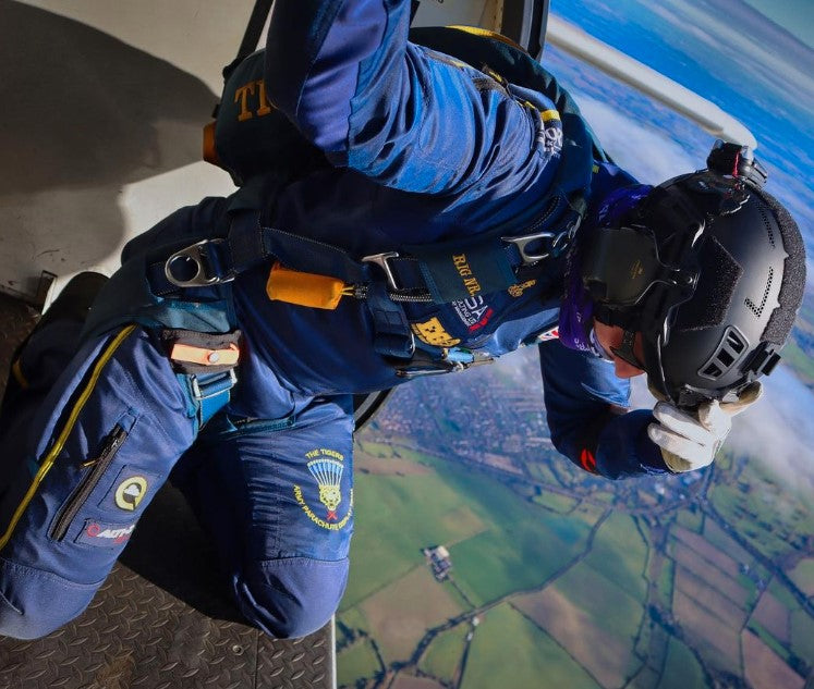 jump bump helmet